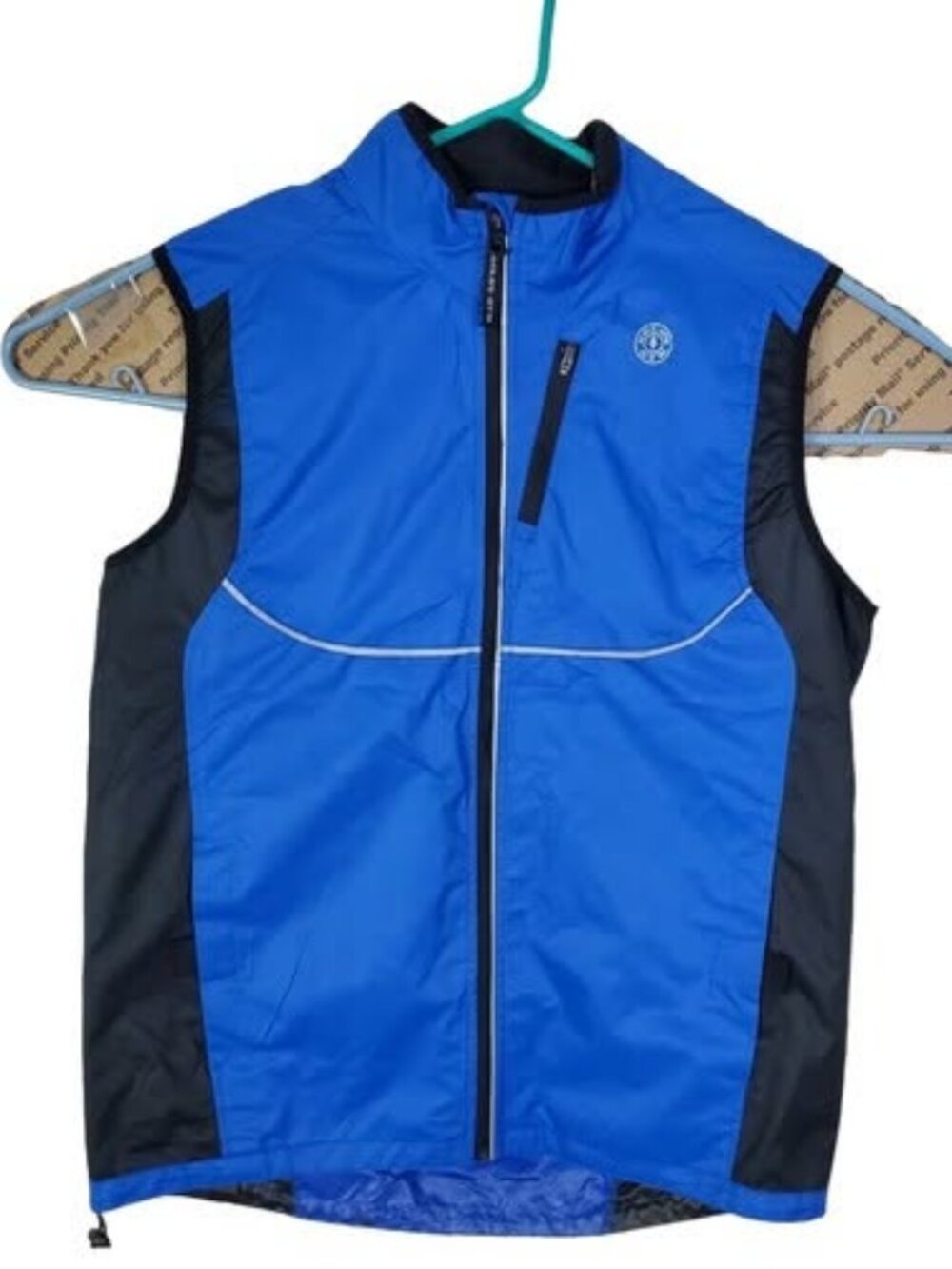 outdoor exercise jacket